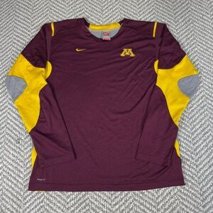 Nike Long Sleeve Men’s L Maroon Yellow Polyester Minnesota Vintage Sports Tee